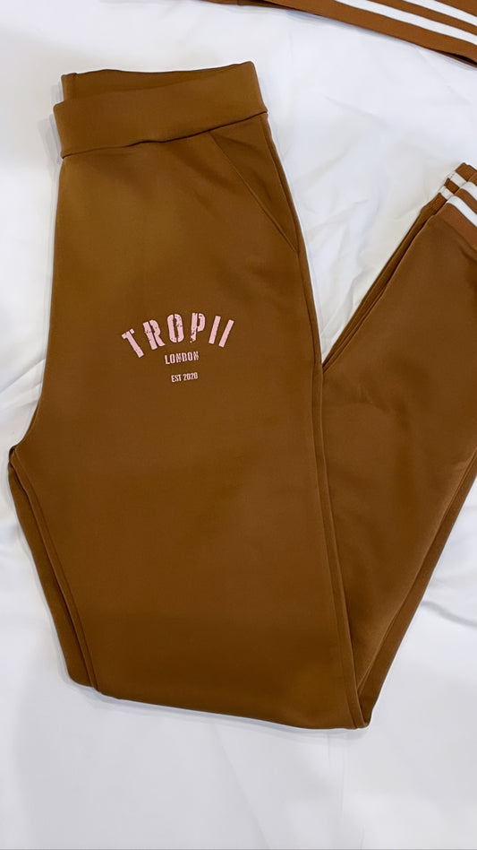 Varsity Joggers Tropii Loungewear 